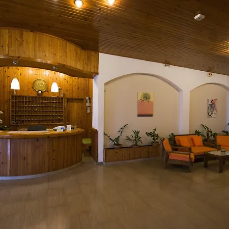 Hotel International 2*