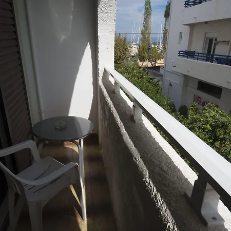 International Hotell 2*