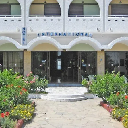 Hotell International 2*