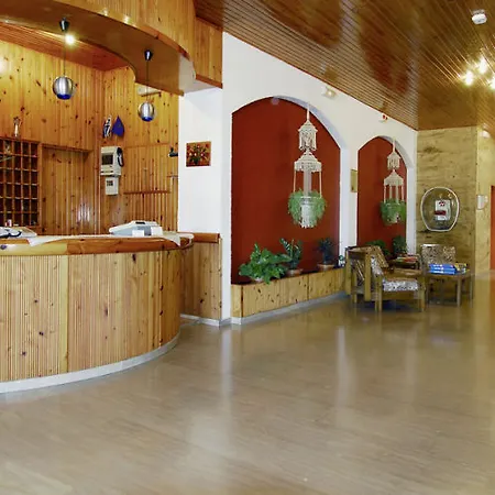 International Hotel 2*