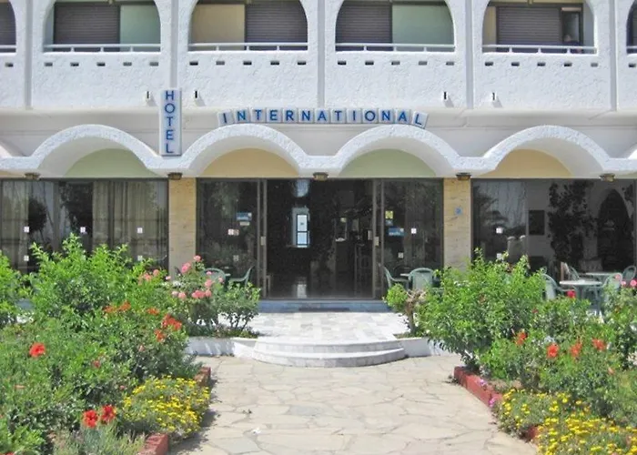 Hotel International 2*
